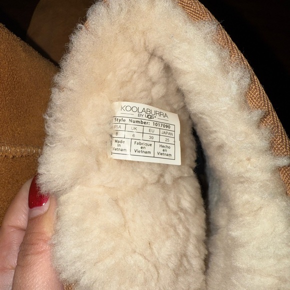 Koolaburra by Ugg Classic Boots - Picture 7 of 7